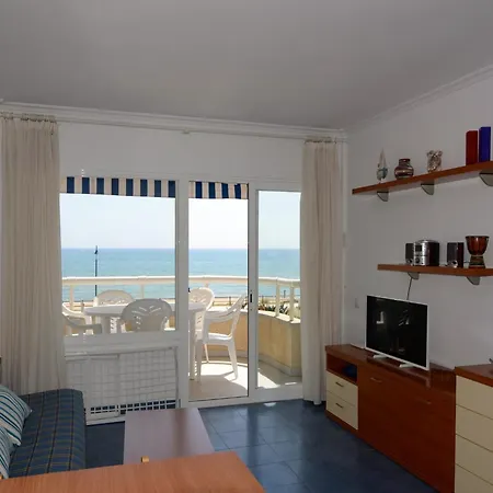 In Costa Brava With Access *