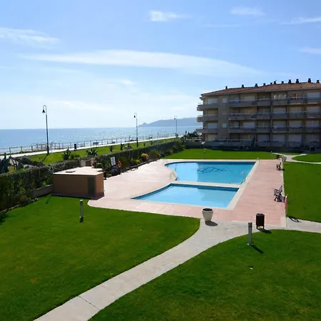 In Costa Brava With Access Apartment L'Estartit