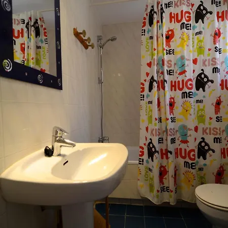Apartment In Costa Brava With Access *